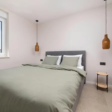 Apartment Lampone *